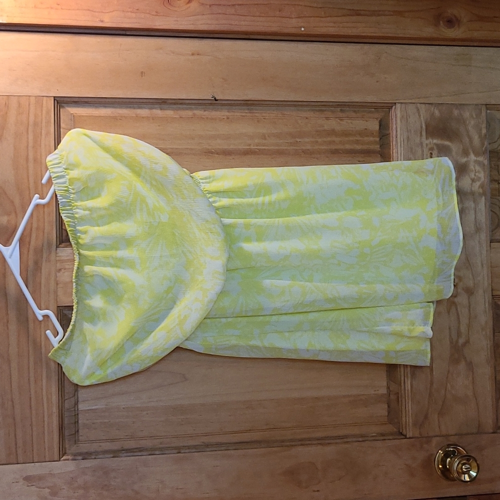 Lime green strapless express dress